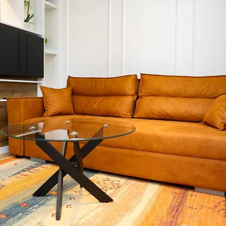 Apartman Mont *