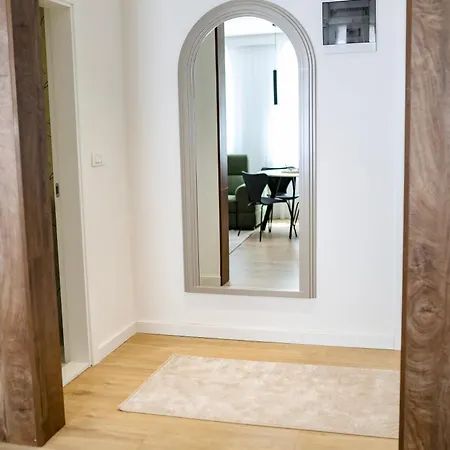 Apartman Mont *